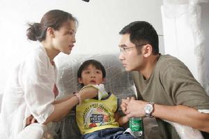 《救命2之怪物》