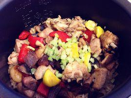 蘑菇燜飯 蘑菇燜飯