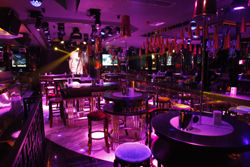 GAGA酒吧內景