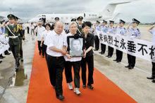 紅色女特工朱楓骨灰60年後回家