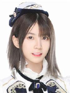 李梓[中國女子偶像團體BEJ48成員]