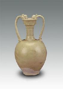 唐青瓷雙螭耳瓶