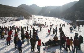 九頂塔滑雪場