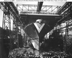 1944年4月29日，“好人理察”號在紐約海軍船廠下水。