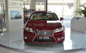 雷克薩斯ES300h