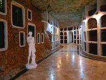 摩爾多瓦地下酒窖