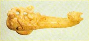 西漢獸首玉帶鉤 西漢獸首玉帶鉤