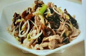 黃豆芽木耳炒肉 黃豆芽木耳炒肉