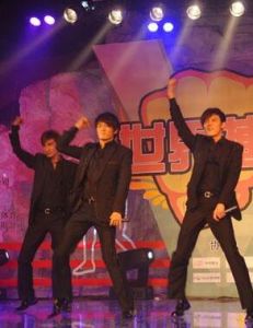 低調舞步 低調舞步