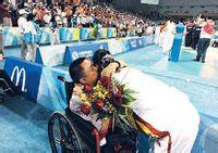 北京殘奧會女子坐式排球冠軍鍾海虹簡介