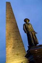 威廉&middot;普雷斯科特雕像