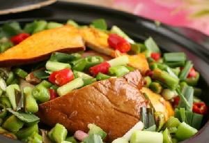 魚香乾菇澆蛋餃 魚香乾菇澆蛋餃