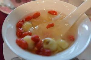 醪糟枸杞湯 醪糟枸杞湯