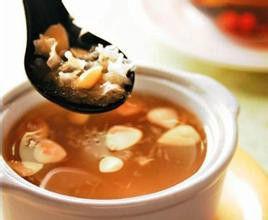 無花果南北杏仁排骨湯 無花果南北杏仁排骨湯