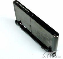 愛可視7背面接上底座的效果