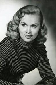 凱倫·斯提爾 凱倫·斯提爾