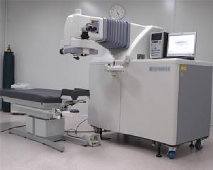 尼德克納米視準分子雷射系統