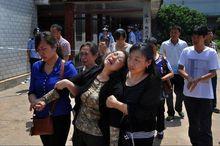 女孩母親見完女兒遺體失聲痛哭