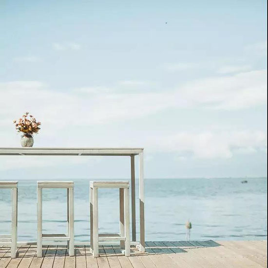 我在大理，等風等雨也等你。