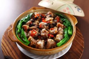 排骨豉汁煲飯 排骨豉汁煲飯