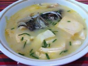 魚頭豆腐湯