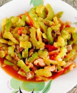 番茄汁苦瓜炒肉