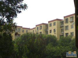 花家地南里 花家地南里