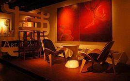 藝外咖啡館 藝外咖啡館