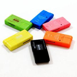 多功能讀卡器 多功能讀卡器