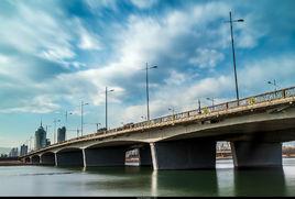 迎澤大橋 迎澤大橋