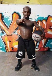 哈曼尼·斯旺森 哈曼尼·斯旺森