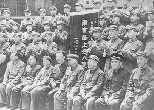 （圖）南京路上好八連