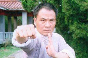 鹿峰[導演演員]