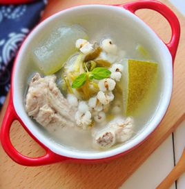 薏米冬瓜排骨湯 薏米冬瓜排骨湯