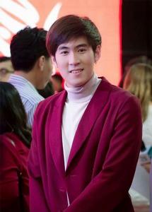 彩拿甘· 阿旁蘇提南 彩拿甘· 阿旁蘇提南