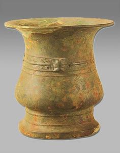 獸首垂腹尊 獸首垂腹尊