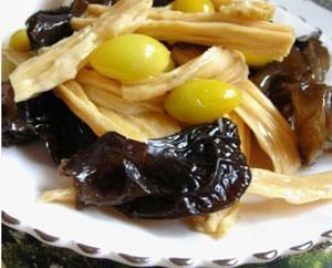 炒木耳白果 炒木耳白果