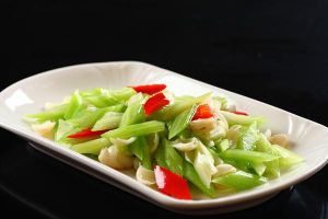 薑汁西芹 薑汁西芹