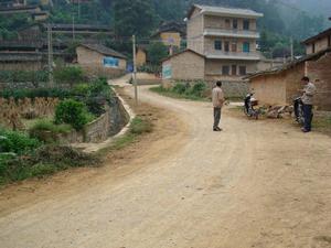 石碓窩自然村 道路