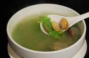 苦瓜木耳湯 苦瓜木耳湯