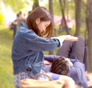 《別有用心的單身女》劇照