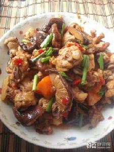 紅蘿蔔香菇燉雞 紅蘿蔔香菇燉雞