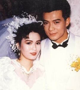 黃日華結婚24周年婚紗照