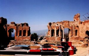 塔奧敏納 塔奧敏納