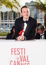 阿瑪特&middot;伊斯卡拉特在坎城國際電影節獲獎照