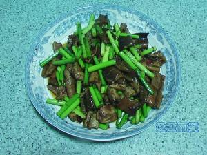 蒜苔炒鱔段 蒜苔炒鱔段