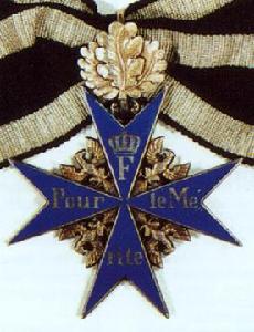 哈索·馮·曼托菲爾