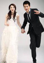 高雲翔與董璇婚紗照