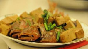 紅頭魚燒豆腐 紅頭魚燒豆腐