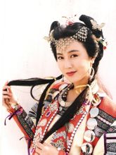 袁潔瑩 飾 赫連勃勃